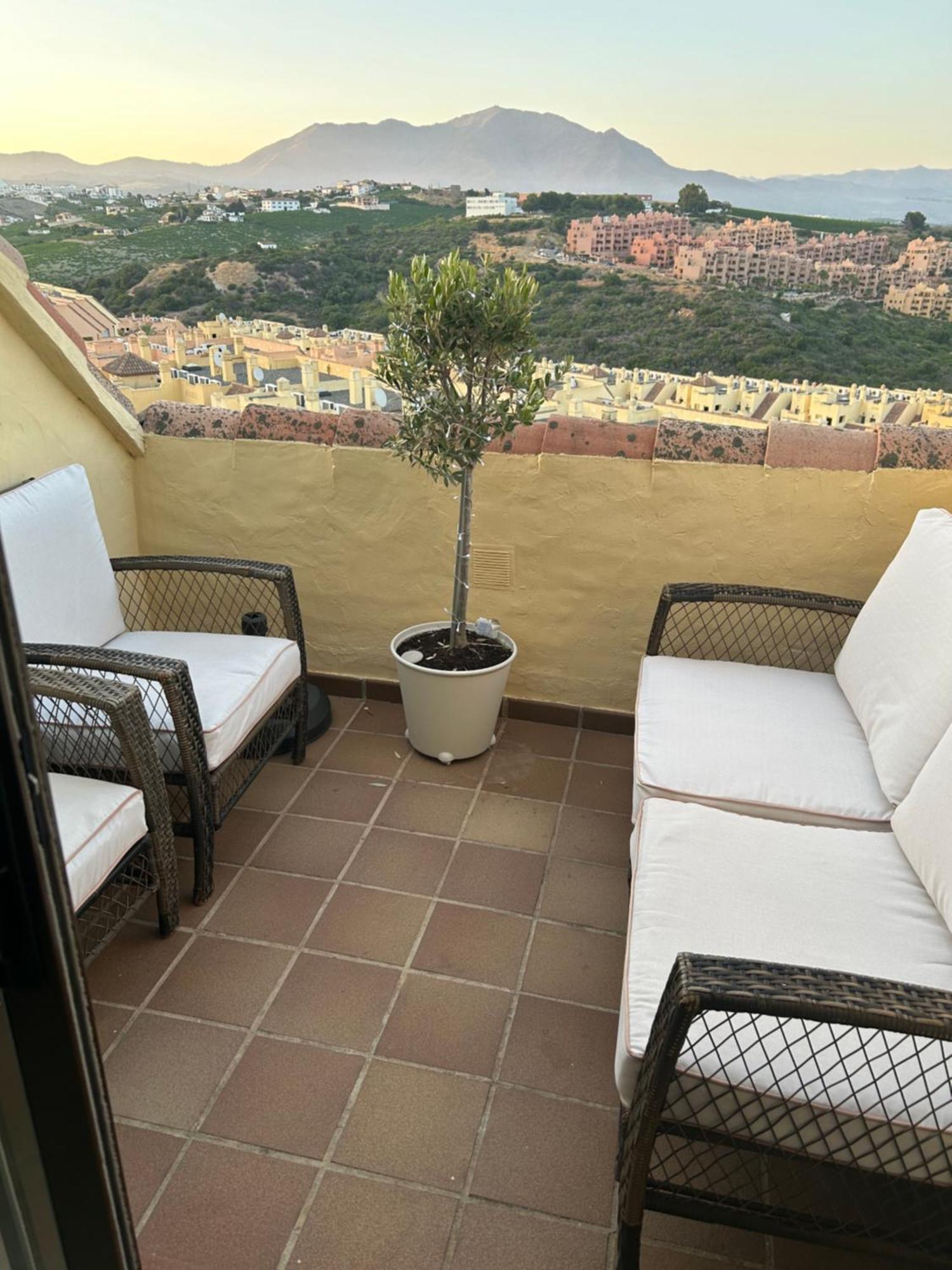 2 Bed Penthouse Apartment Manilva Exteriér fotografie