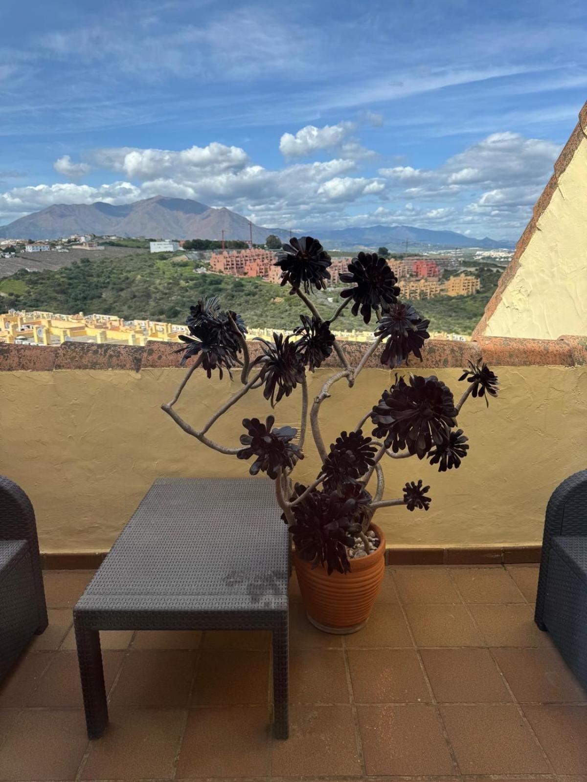 2 Bed Penthouse Apartment Manilva Exteriér fotografie